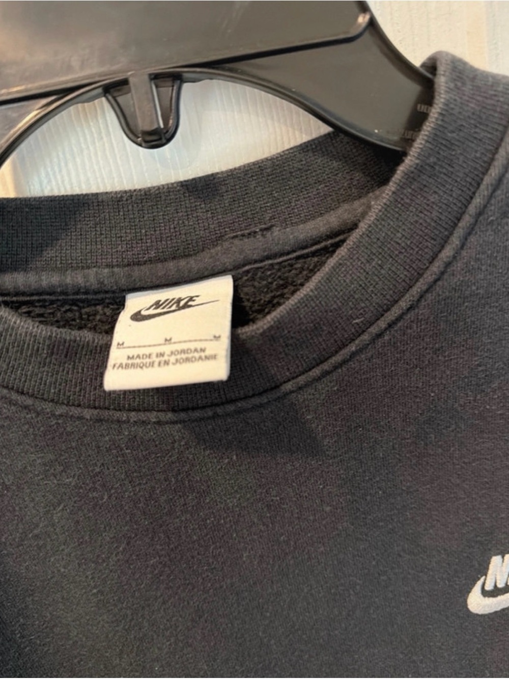 Nike Black Crewneck Sweatshirt with White Logo - Picture 2 of 4
